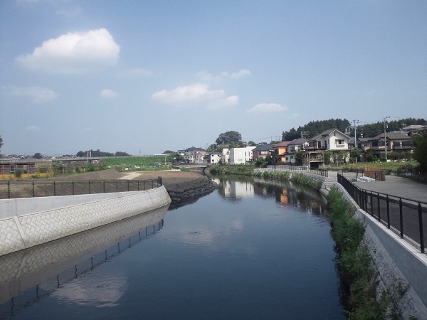 引地川親水護岸工事を開きます。